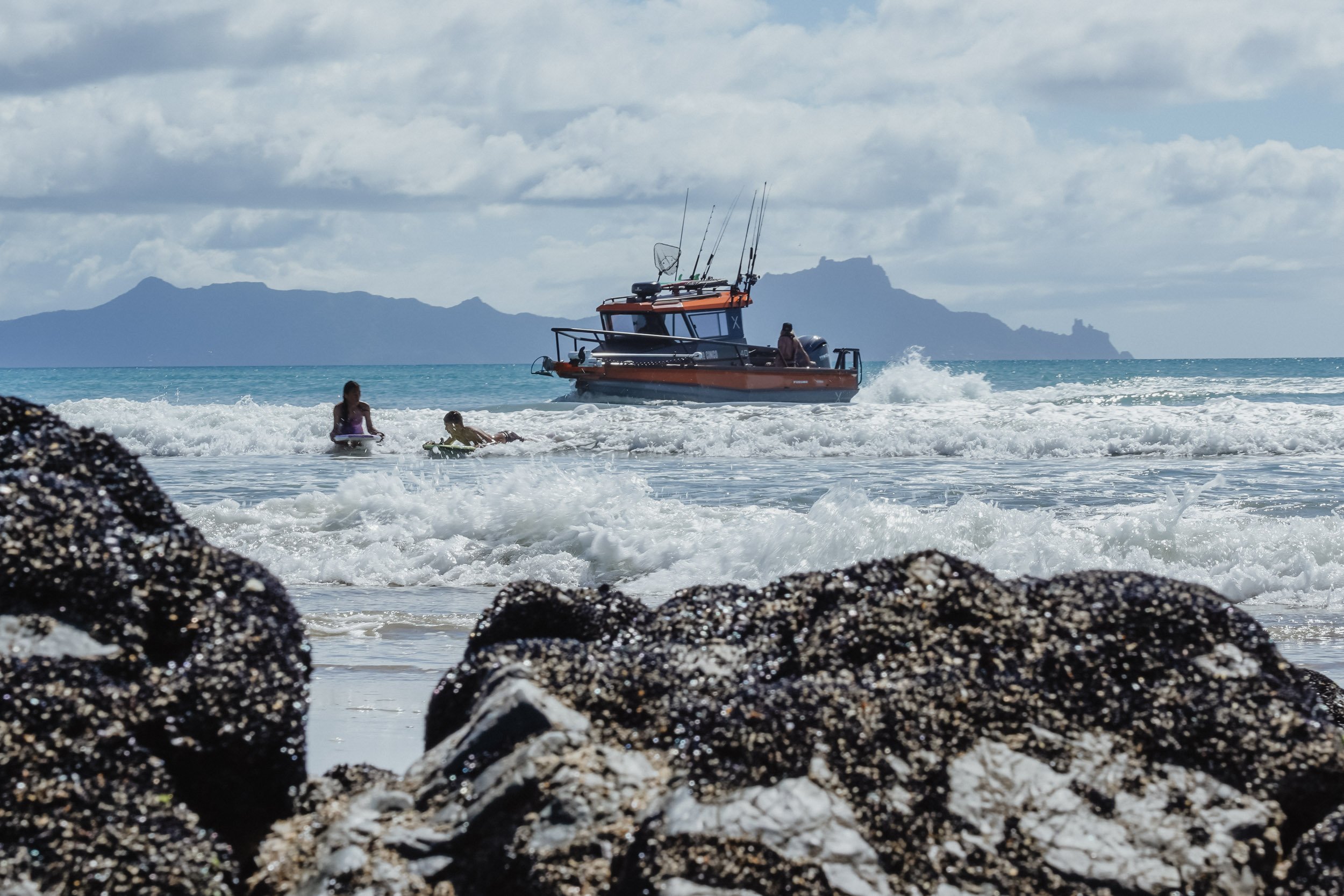 Waipu Cove 0005 amphibious boat nz 31.jpg